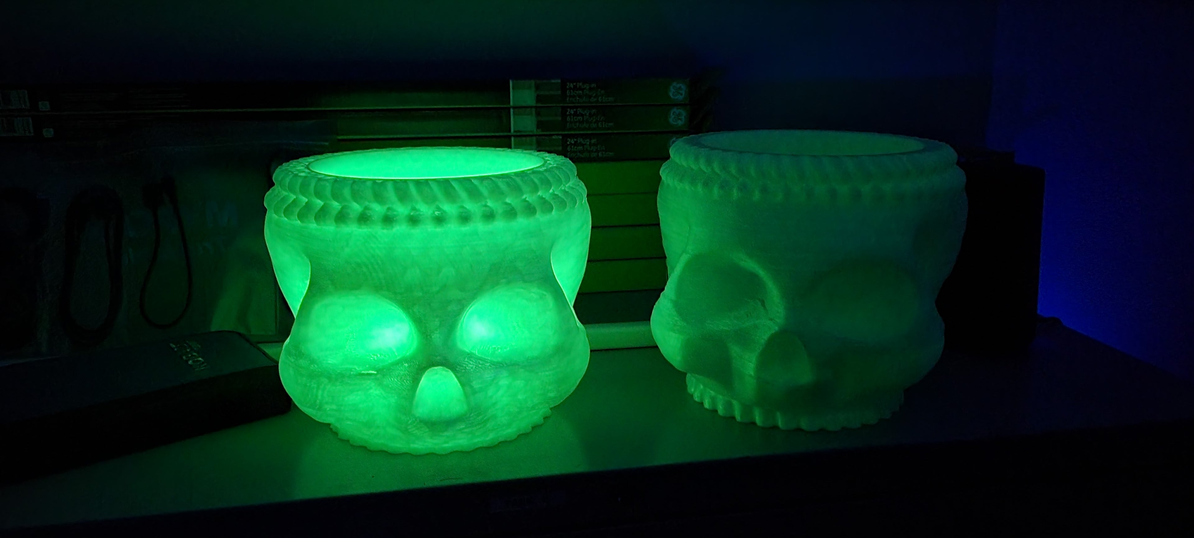 Glow-In-The-Dark Skull Serving Bowl