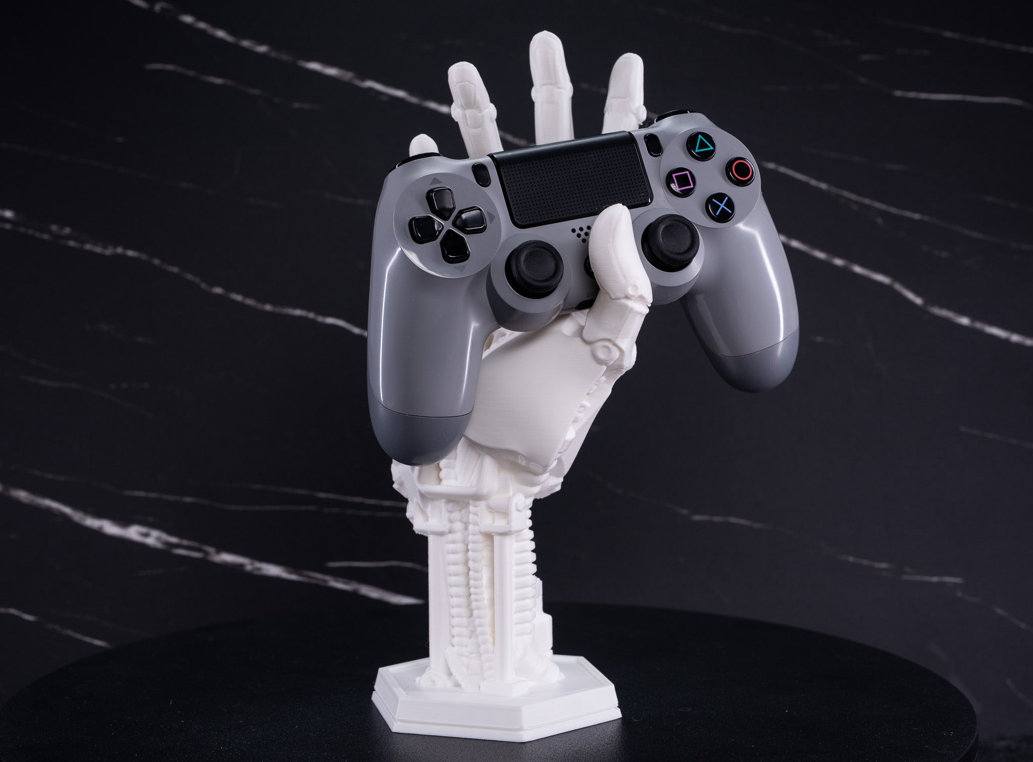 Controller Hand